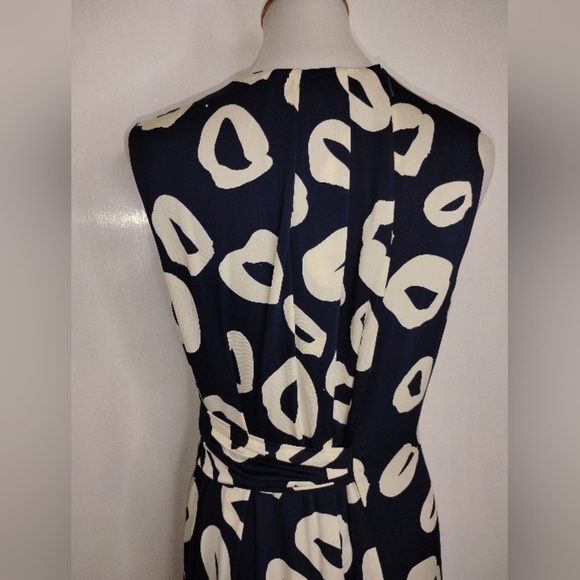 UNIQUE WHISTLES DRESS - Picture 14 of 14